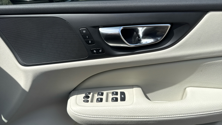 Volvo S60 2.0 B5P Inscription 4dr Auto Petrol Saloon